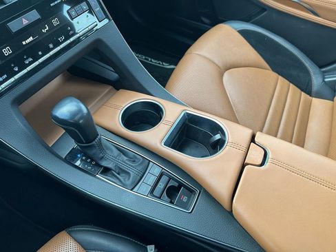 Used 2022 Toyota Avalon Touring image 25