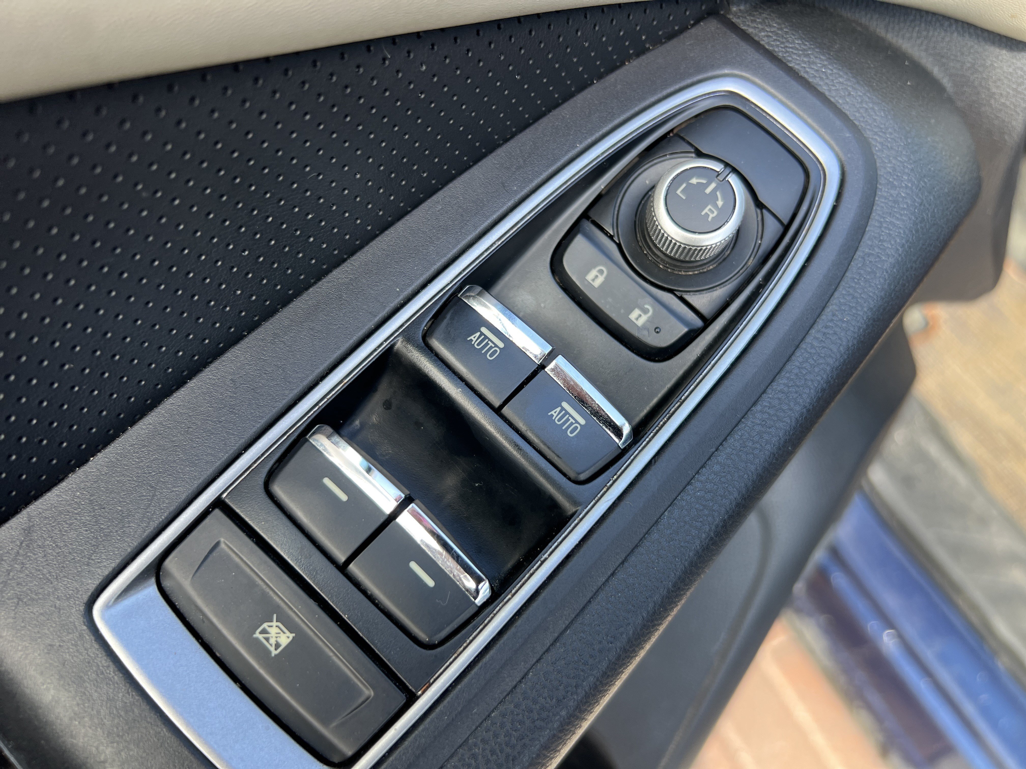 Used 2019 Subaru Ascent Touring w/ Popular Package #2A AWD/4WD image 15