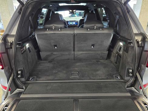 Used 2024 BMW X7 M60i w/ Climate Comfort Package AWD/4WD image 38
