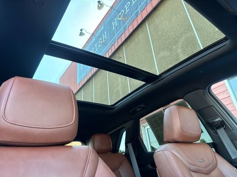 Used 2023 Cadillac XT5 Sportv AWD/4WD image 17
