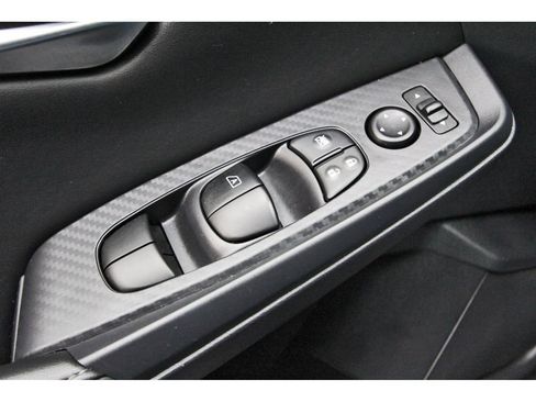 Used 2025 Nissan Sentra SV FWD image 19
