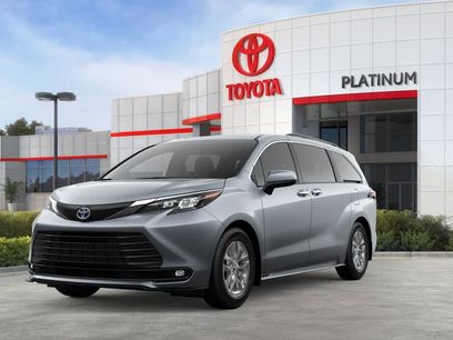 New 2025 Toyota Sienna XLE