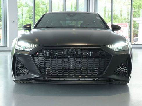 Used 2022 Audi RS 7 Sportback w/ Black Optic Package AWD/4WD image 2