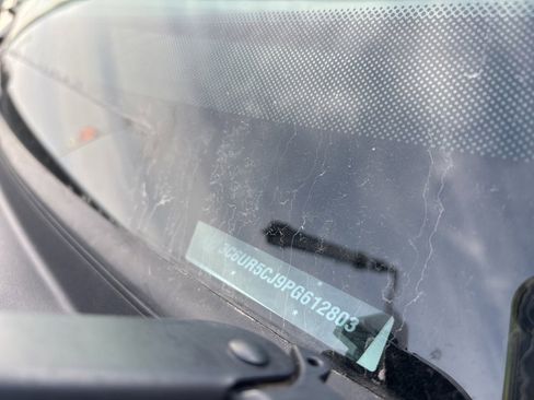 Used 2023 RAM 2500 Tradesman w/ Safety Group image 10