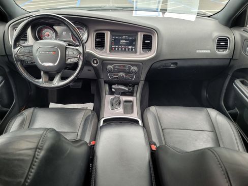 Used 2022 Dodge Charger SXT w/ Leather Interior Group RWD image 14