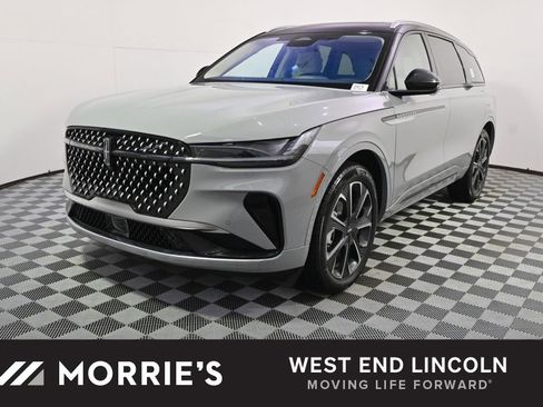 New 2026 Lincoln Nautilus Reserve image 1