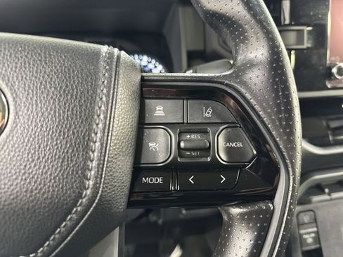 Used 2022 Toyota Tundra SR image 36