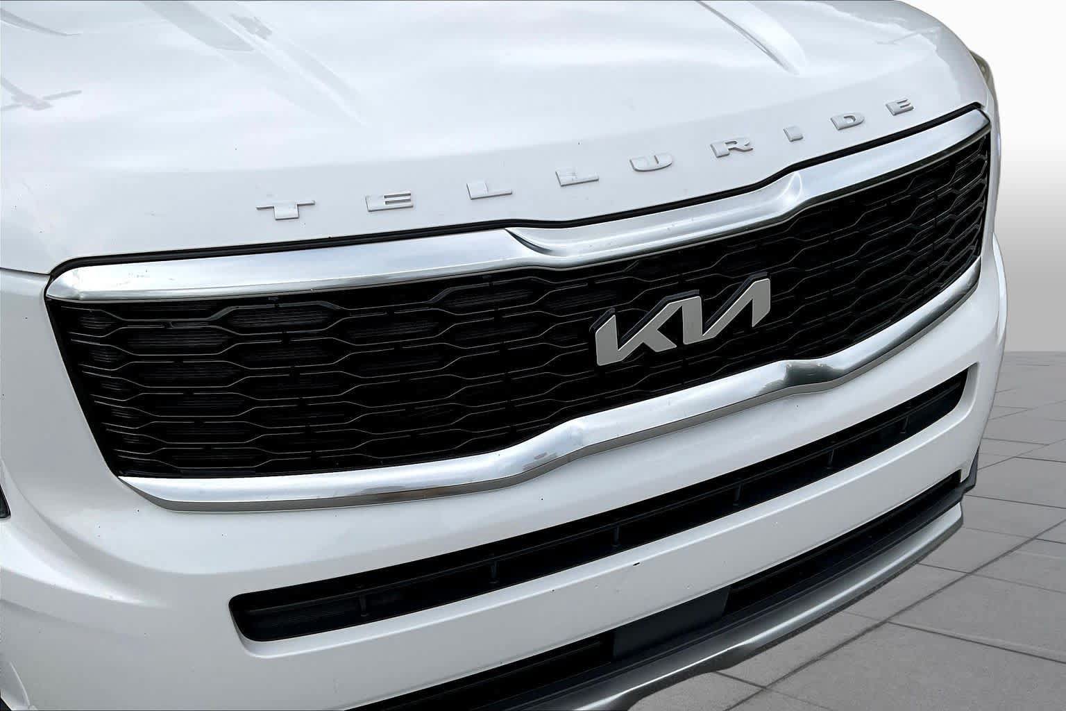 Used 2022 Kia Telluride S AWD/4WD image 30