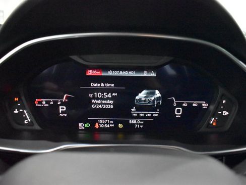 Used 2023 Audi Q3 2.0T Premium Plus w/ Premium Plus Package AWD/4WD image 18