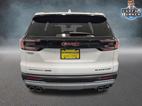 Used 2025 GMC Acadia Elevation w/ LPO, All-Weather Package AWD/4WD image 5