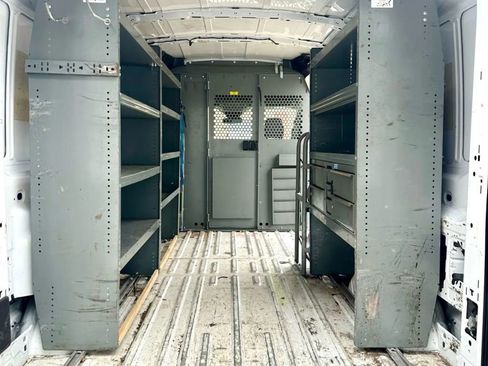 Used 2017 Ford Transit 250 148 Medium Roof image 26