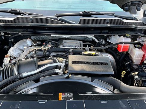 Used 2021 Chevrolet Silverado 3500 LT w/ Gooseneck/5TH Wheel Package AWD/4WD image 11