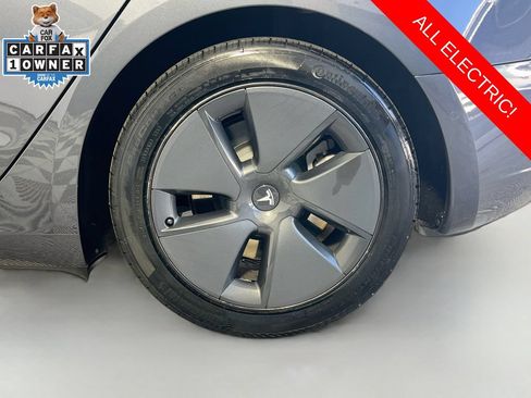 Used 2021 Tesla Model 3 Standard Range Plus RWD image 30