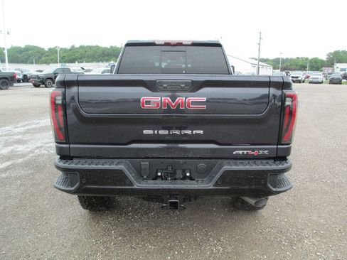 New 2026 GMC Sierra 2500 AT4X AWD/4WD image 6
