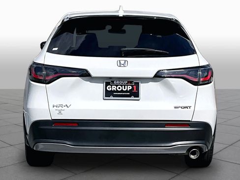 Certified 2024 Honda HR-V Sport image 37