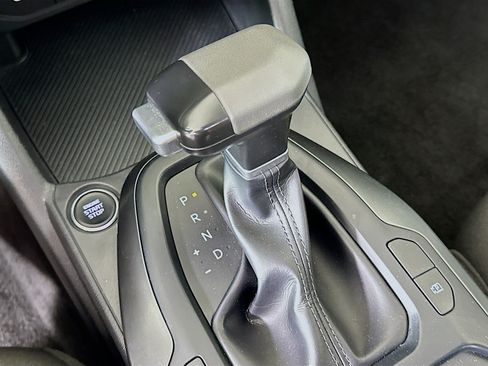 Used 2025 Kia K4 FWD image 24