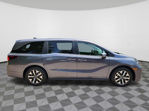 New 2026 Honda Odyssey EX-L image 6