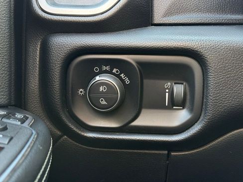 Used 2024 RAM 3500 Big Horn image 10