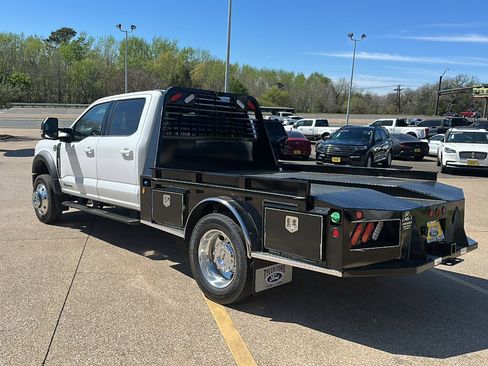 New 2026 Ford F550 4x4 Crew Cab Super Duty image 9