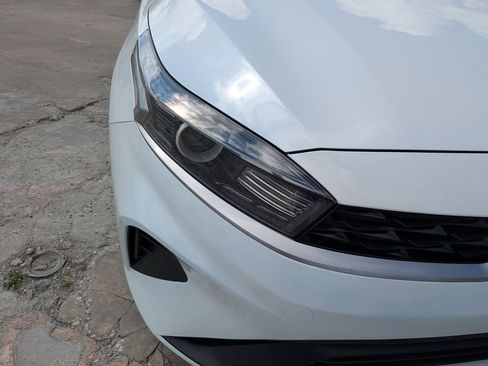 Certified 2024 Kia Forte LXS FWD image 10