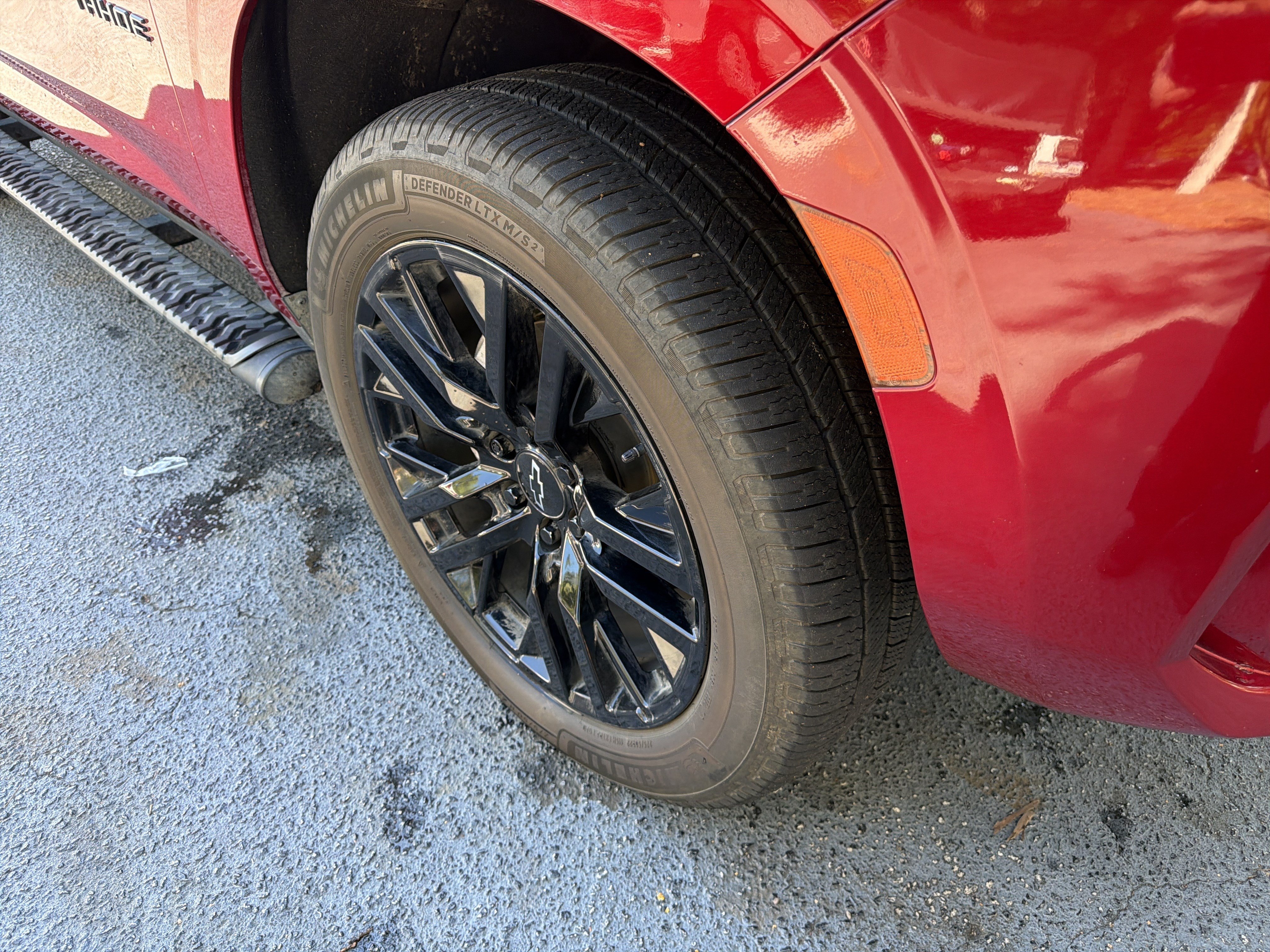 Used 2021 Chevrolet Tahoe Z71 AWD/4WD image 13