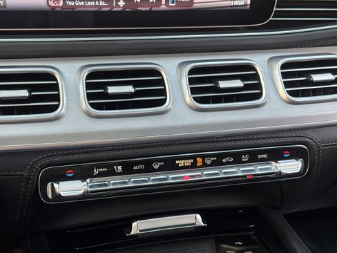 Used 2024 Mercedes-Benz GLE 63 AMG S image 22