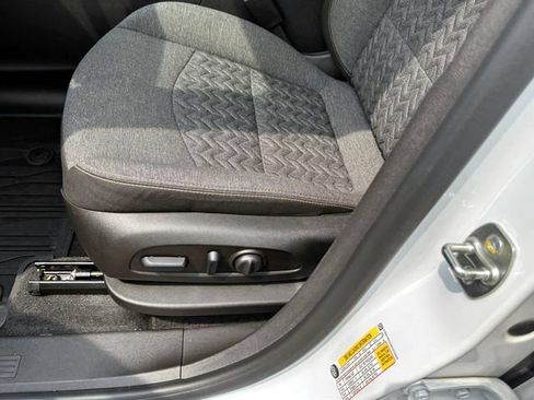 Certified 2024 Chevrolet Equinox LT w/ LPO, Floor Liner Package FWD image 19