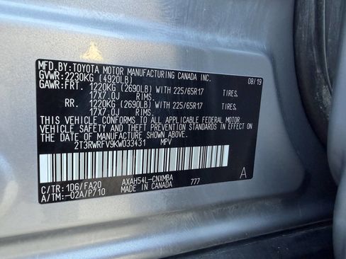 Used 2019 Toyota RAV4 XLE image 30