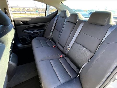 Used 2025 Nissan Altima 2.5 SV image 20