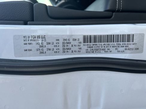 Used 2015 Jeep Grand Cherokee Limited w/ Trailer Tow Group IV image 37