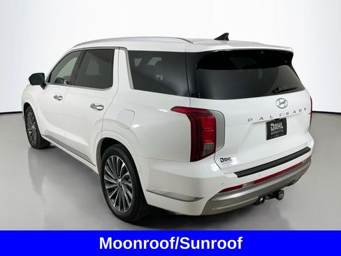 Used 2024 Hyundai Palisade Calligraphy image 7