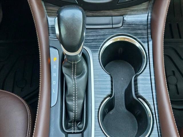 Used 2017 Buick Envision Essence FWD image 12