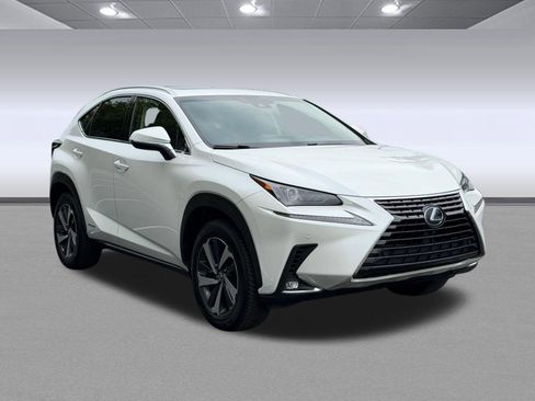 Used 2018 Lexus NX 300h AWD w/ Premium Package image 7