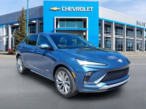 Used 2024 Buick Envista Avenir FWD image 1