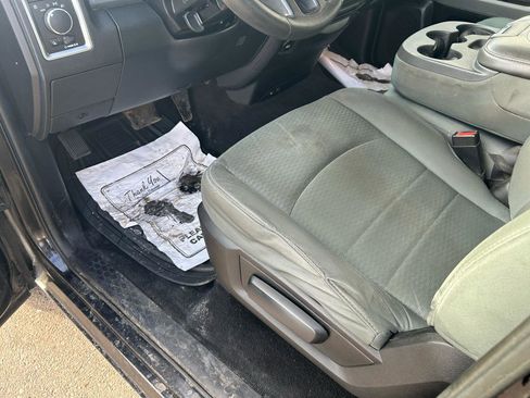 Used 2014 RAM 1500 Classic SLT image 10