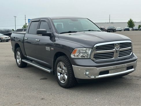 Used 2018 RAM 1500 Big Horn AWD/4WD image 3