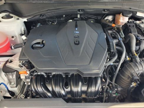 Used 2024 Kia Sportage EX image 36