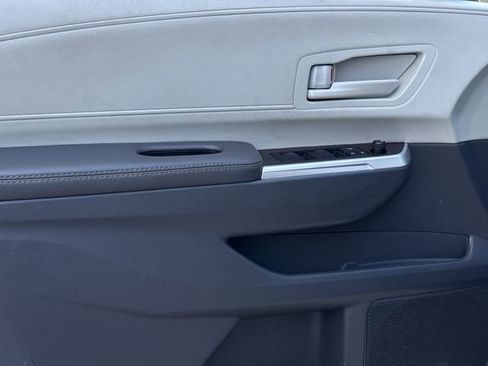 Used 2024 Toyota Sienna LE image 24