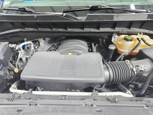 Used 2023 Chevrolet Silverado 1500 RST w/ Protection Package AWD/4WD image 17