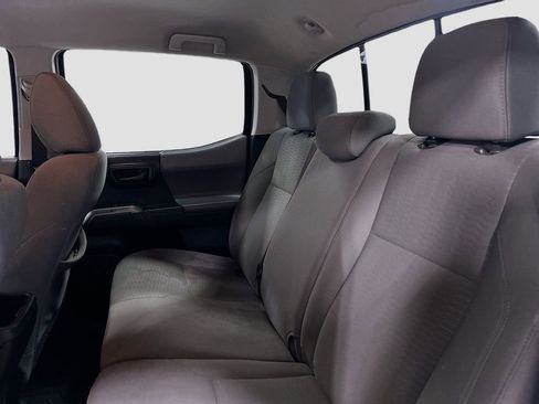 Used 2017 Toyota Tacoma SR5 w/ Tow Package image 23