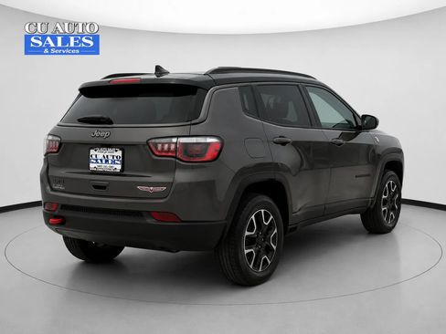 Used 2020 Jeep Compass Trailhawk AWD/4WD image 7