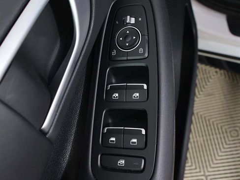 Certified 2025 Hyundai Sonata SEL FWD image 33