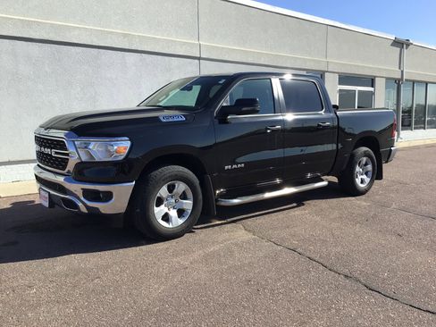 Used 2023 RAM 1500 Big Horn AWD/4WD image 2