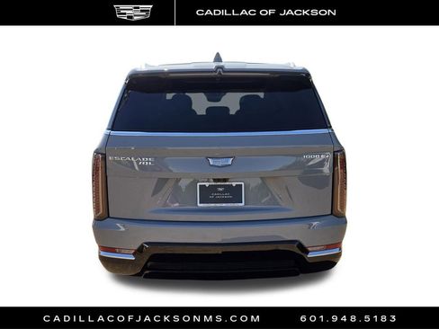 New 2026 Cadillac Escalade IQL Luxury image 21