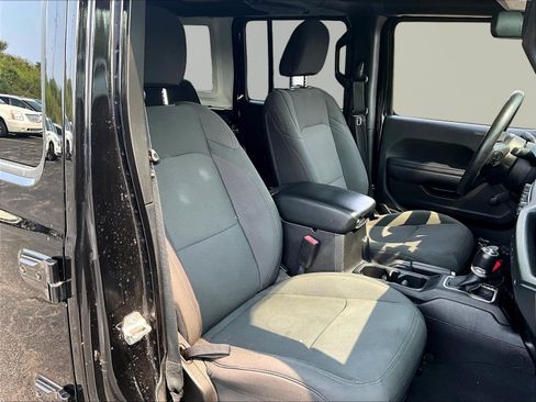 Used 2018 Jeep Wrangler Unlimited Sport AWD/4WD image 27