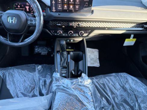 New 2025 Honda Accord EX-L image 6