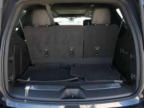 Used 2023 GMC Yukon Denali Ultimate image 21