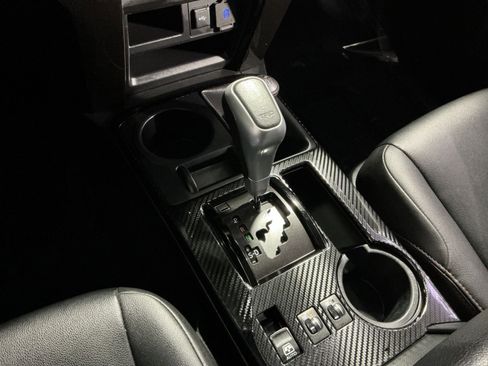 Used 2021 Toyota 4Runner TRD Off-Road Premium image 30