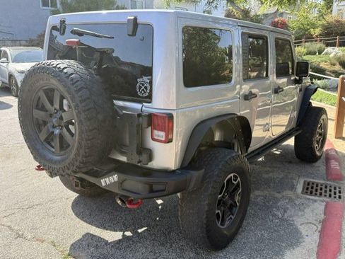 Used 2016 Jeep Wrangler Unlimited Rubicon AWD/4WD image 19