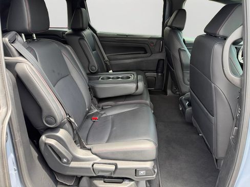 Used 2025 Honda Odyssey Sport-L image 13